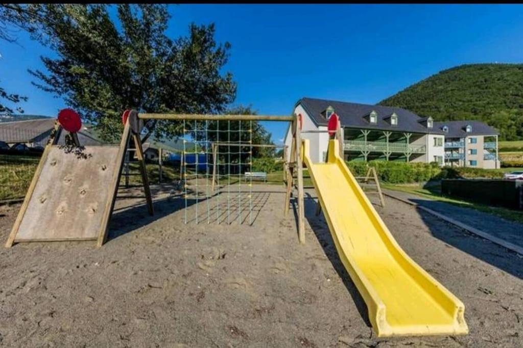 Appartement Avec Cabine Arreau Kültér fotó